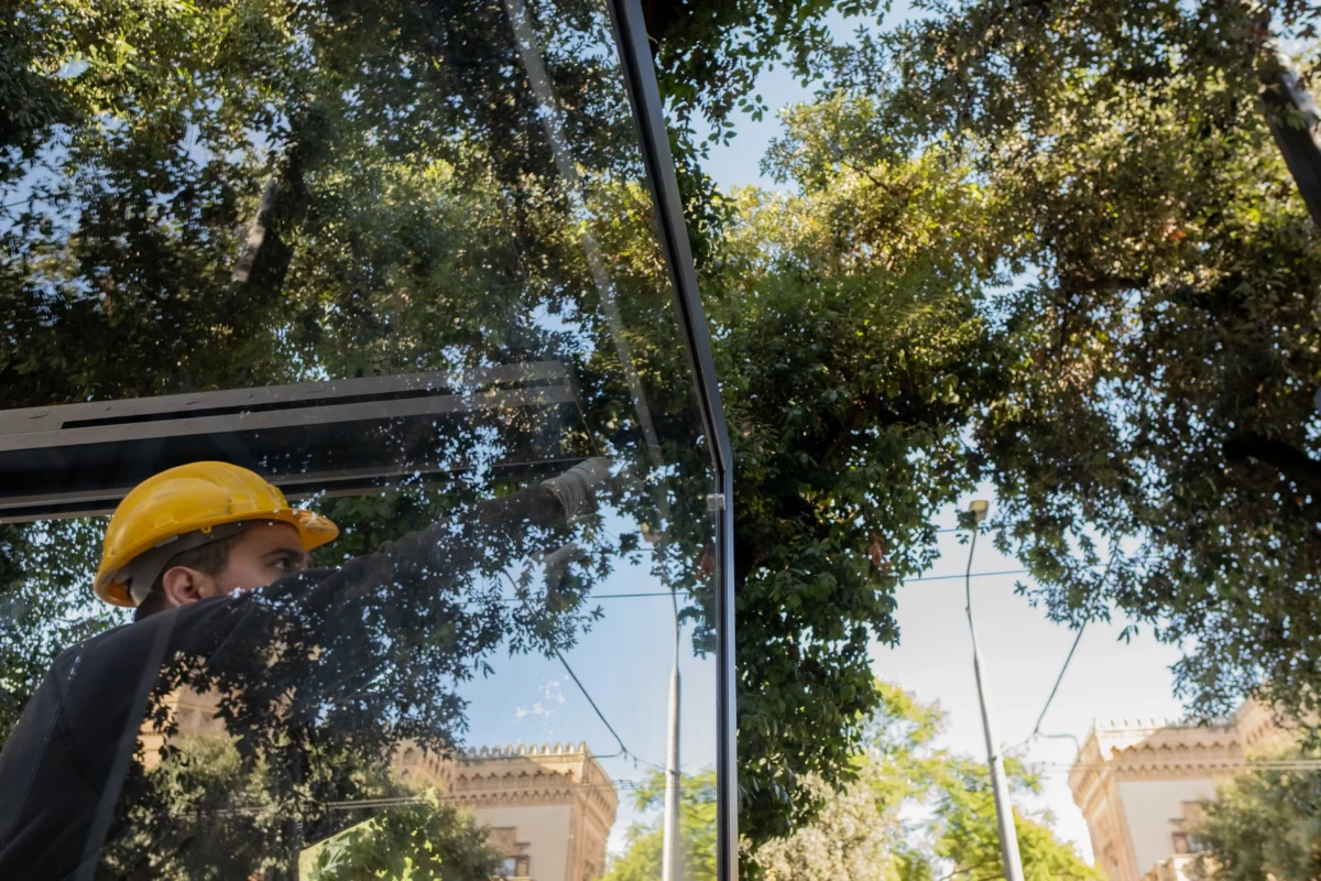 pensiline lecce, arredo urbano, campa group, mobilità urbana, lecce, viali principali, riqualificazione urbana, area attesa, fermata bus, accessibilità utenti, spazio urbano, comfort cittadini