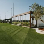 Kast cover centro sportivo us lecce palestra modulare 12x12 metri senza pilastri architettura sportiva in acciaio con copertura coibentata e infissi a taglio termico