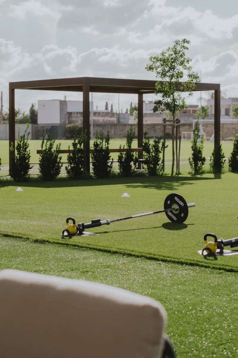 Kast cover centro sportivo us lecce palestra modulare 12x12 metri senza pilastri architettura sportiva in acciaio con copertura coibentata e infissi a taglio termico